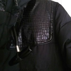 Brand new puffer jacket with snakeskin detail